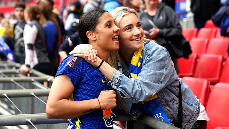After receiving terrible news, Kristie Mewis, Sam Kerr's fiancée, is under stress.